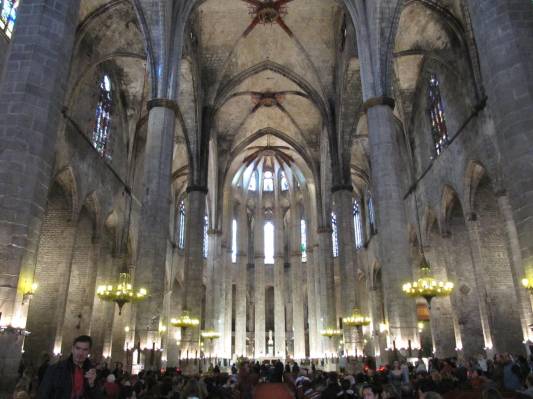 Santa Maria del Mar Barcelona interior